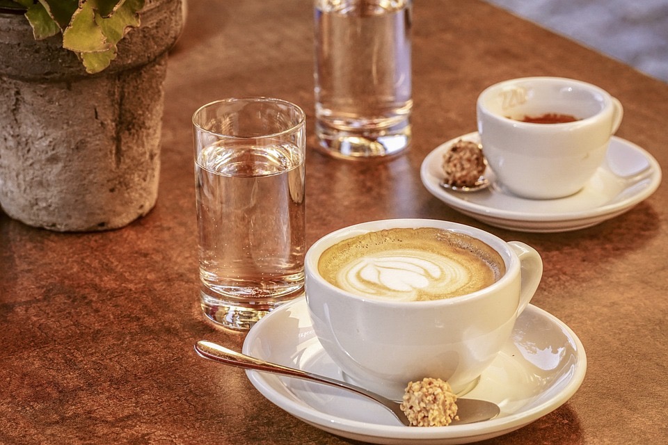 coffee and hydration: a missing link in weight control